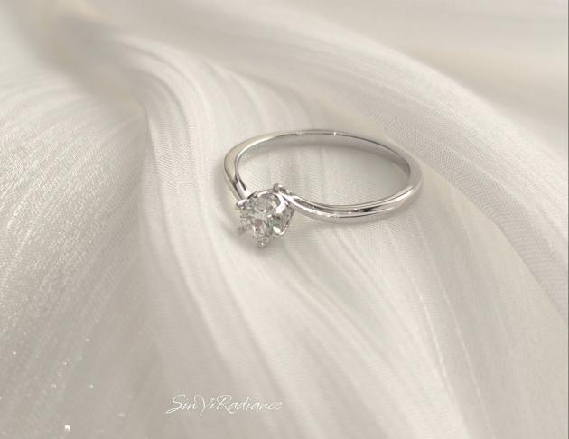 【星心旋語】PT950培育鑽石 戒指