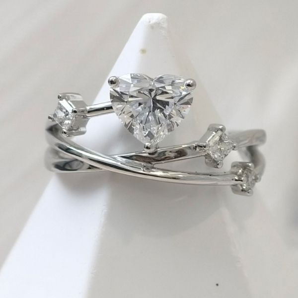 【怦然心動】18K培育鑽石 戒指