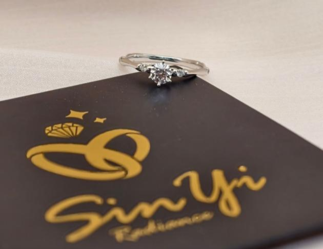 【初光竹節】PT950培育鑽石 戒指